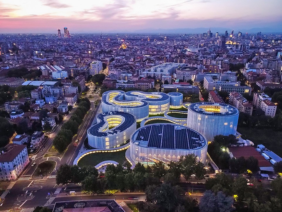 Impianti fotovoltaici in centro a Milano su Università Bocconi